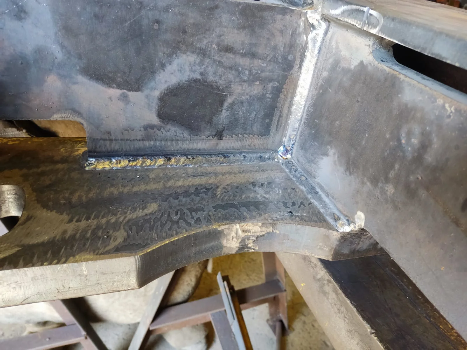 Soldagem tubular industrial