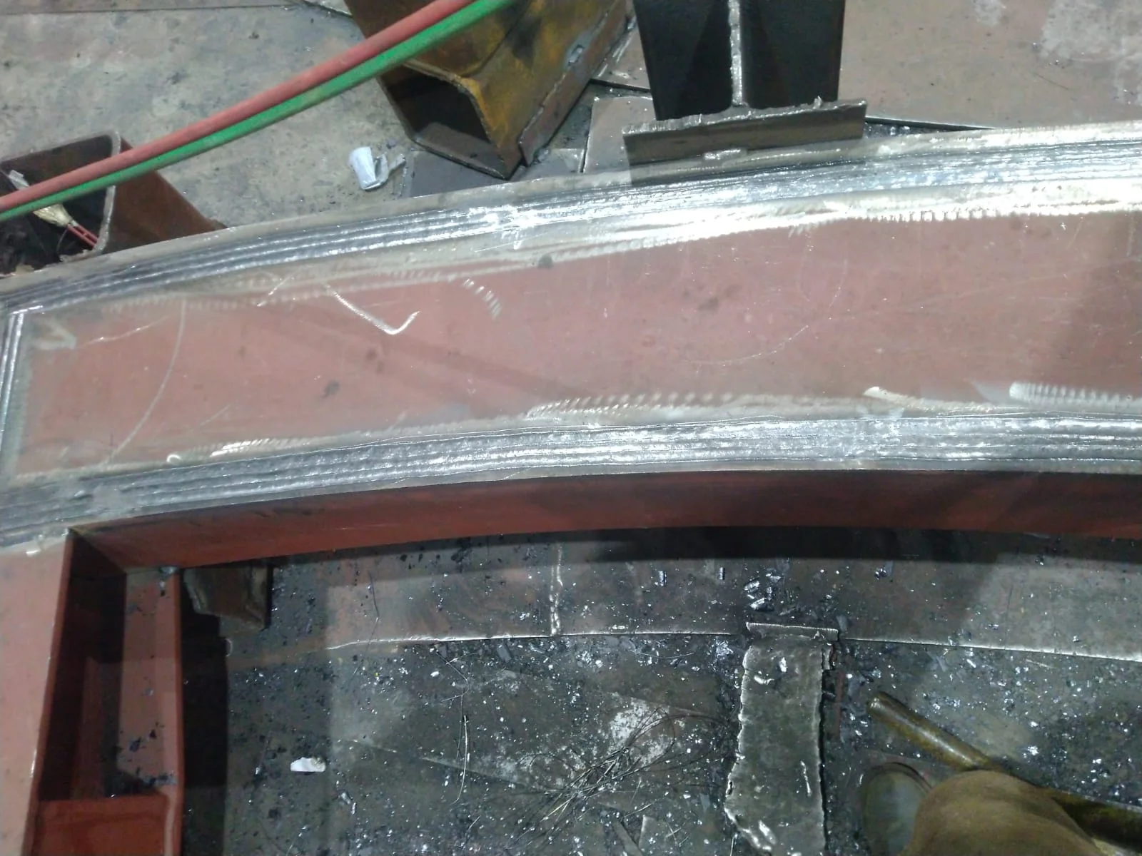 Solda por arame tubular